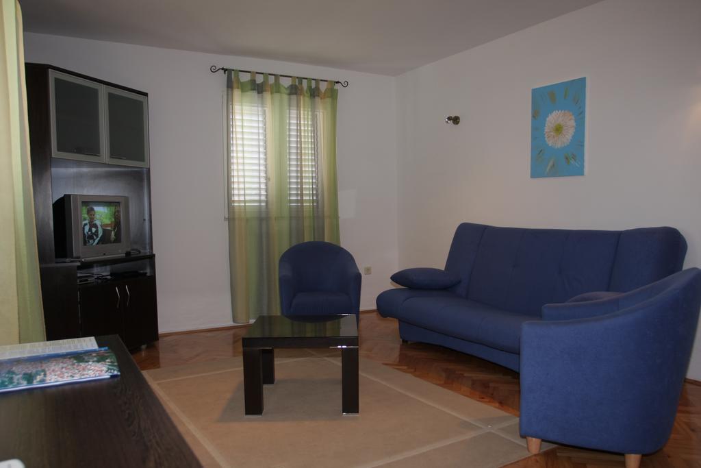 Apartments Ante Makarska Cameră foto